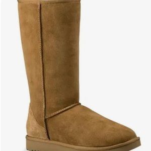 UGG boots size 6